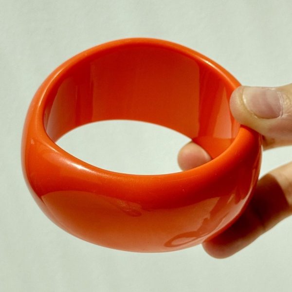 Resin Oval Wide Geometric Curved Resin Solid Color Bracelet