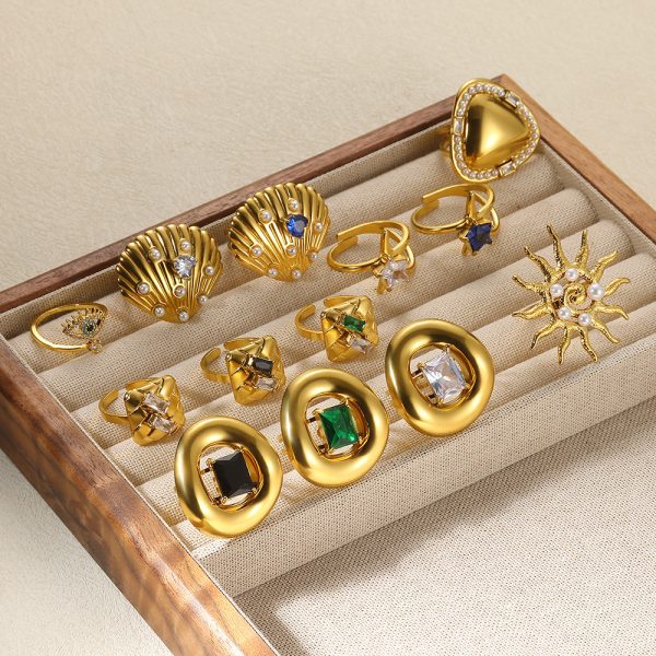 011887a6-3892-4195-b8da-37ccfaf47adf.jpg European And American New Stainless Steel Pearl Zircon Ring For Women