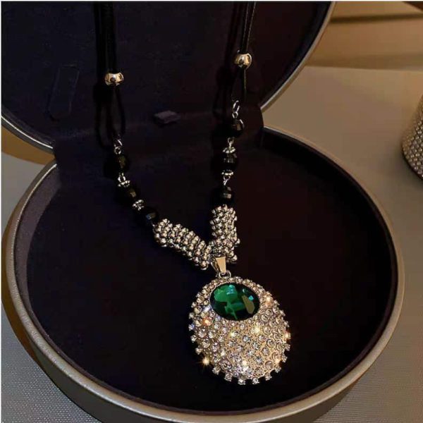 Simple All-match Women's Long Sweater Chain