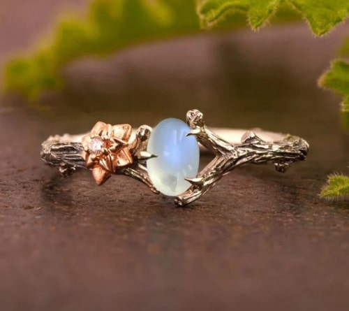 Natural Moonlight Stone Ring Feminine