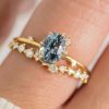 Fashion Gold Plated Ornament Inlaid Green Zircon Ring
