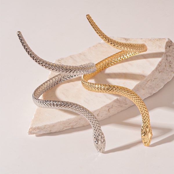 2-piece Set Exaggerated Twisted Winding Simulated Snakes Opening Ring Bracelet