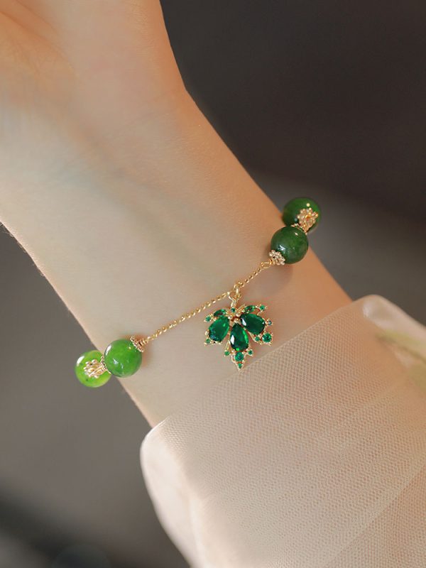 Women's New Chinese Zircon Maple Leaf Pendant Adjustable