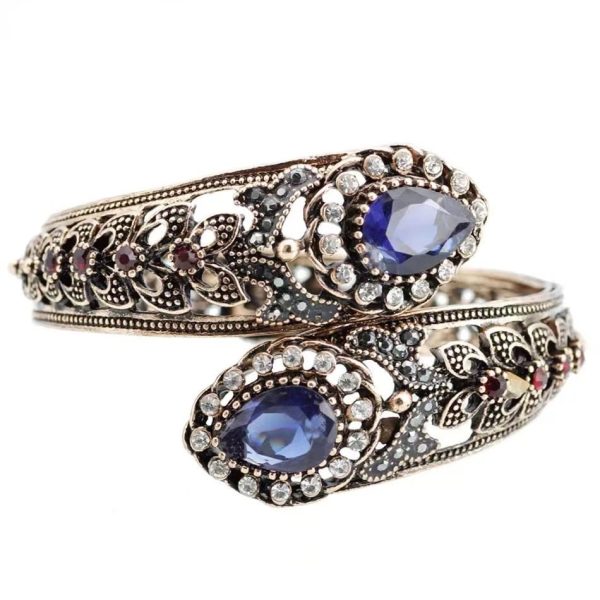 European And American Retro Alloy Gemstone Bracelet