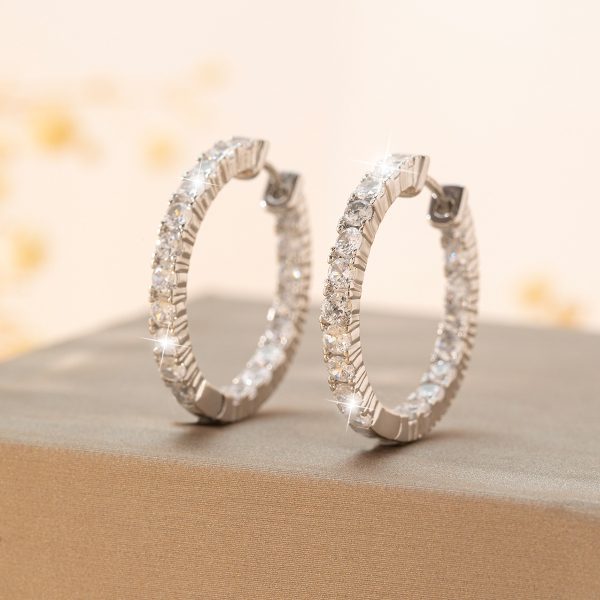 Copper Inlaid Zirconium Fashionable All-match Personalized Circle Earrings
