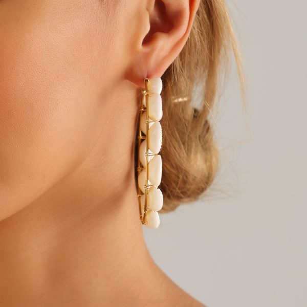 Women's Exaggerated Geometric Big Circle Shell Earrings