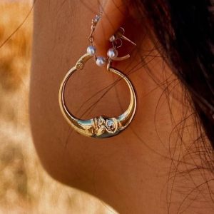 Circle Face Moon Metal Alloy Earrings