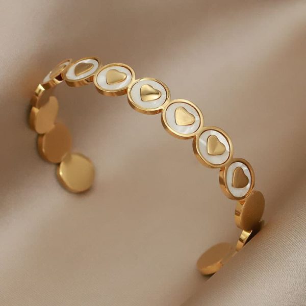 Adjustable Opening Bracelet Love Heart White Shell