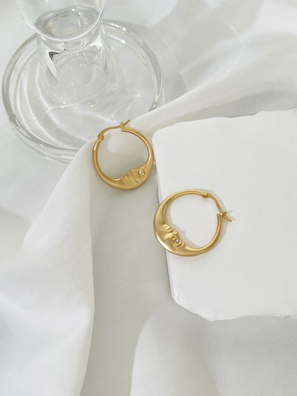 Cool Moon Rhinestone-encrusted Personalized Earrings Simple Moon Circle