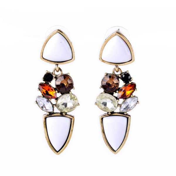 Water drop stud earrings