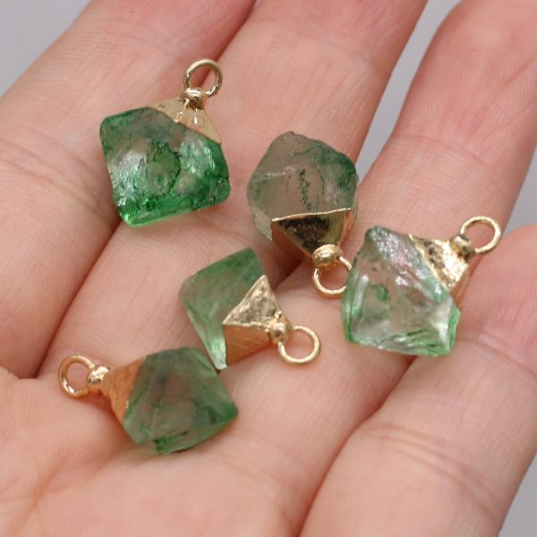 Natural Stone Semi-precious Stone Square Pyramid Crystal Pendant