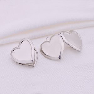 Fashion New Stainless Steel Heart-shaped Photo Box Love Pendant Necklace Accessories