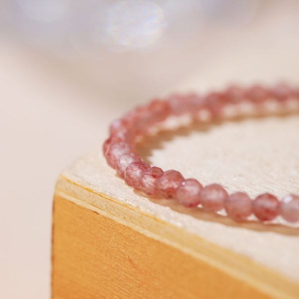 Natural Strawberry Quartz Bracelet Summer Sweet Girl Simple All-matching