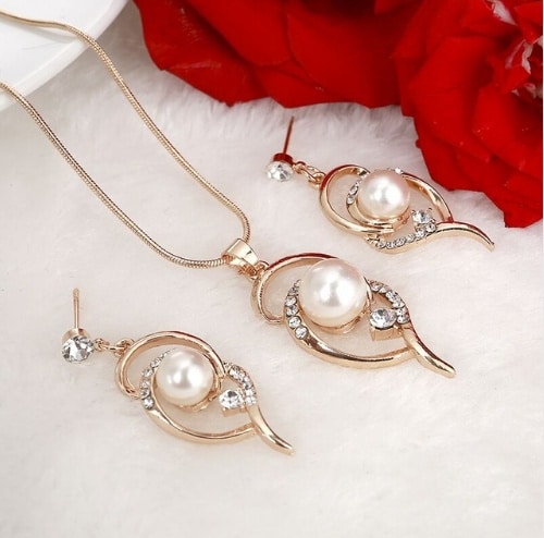 Europe And The United States Sell Hot Money Network Pearl Necklace Set Bridal Jewelry Set Wholesale 9093