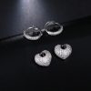 Micro-set zircon peach heart ear clip earrings