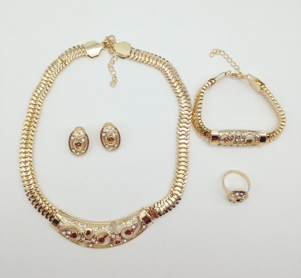 Love Heart Shaped Diamond Pendant Earrings Necklace Jewelry Set