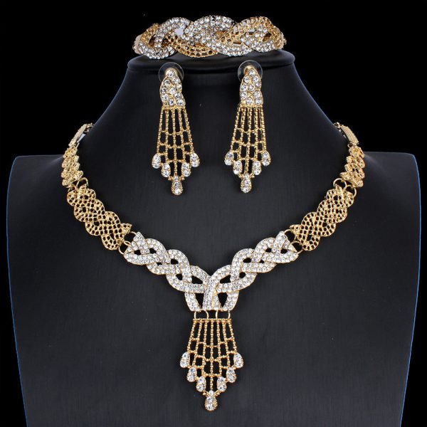 New Fashion Alloy Jewelry Set Necklace And Earrings Four Piece Set