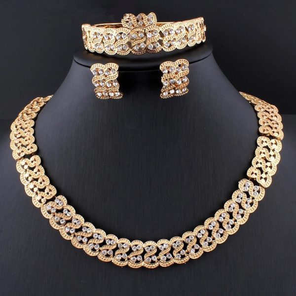 New Fashion Alloy Jewelry Set Necklace And Earrings Four Piece Set