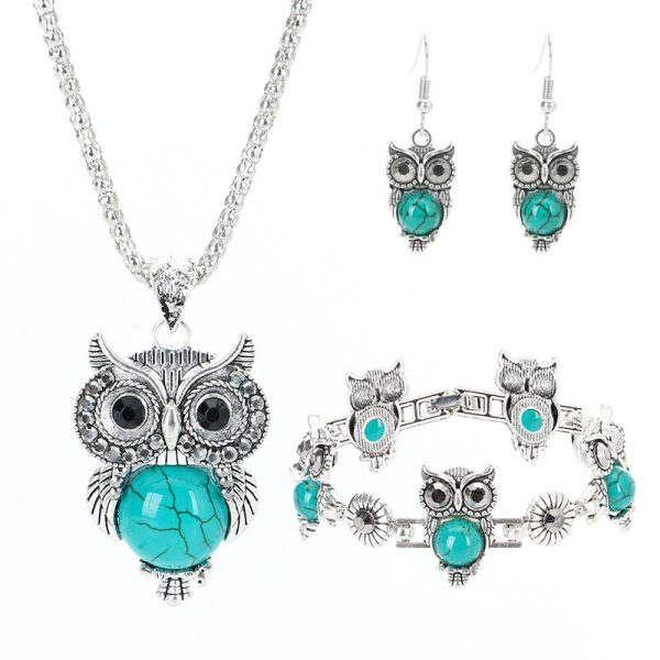 European And American Retro Jewelry Set Ethnic Turquoise Owl Pendant Inlaid Earrings Necklace Bracelet
