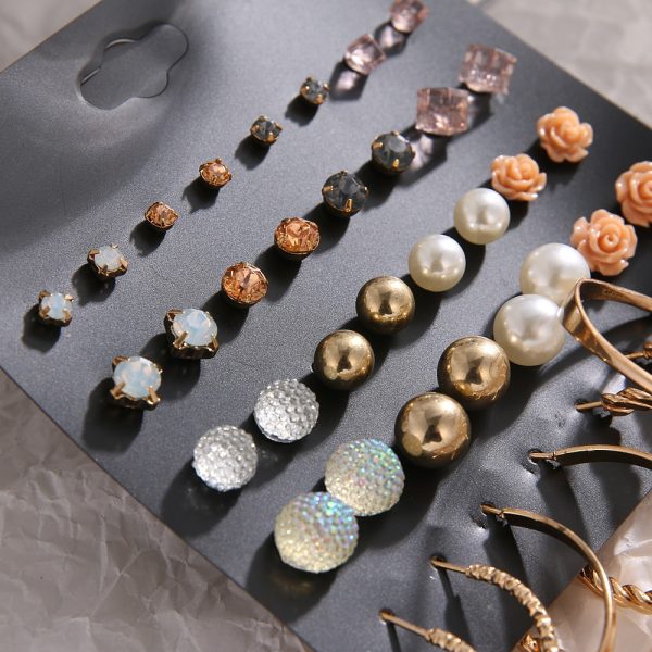 1621329860650.jpg 20 Pairs Of Combination Earrings Set With Multi-Element Crystal