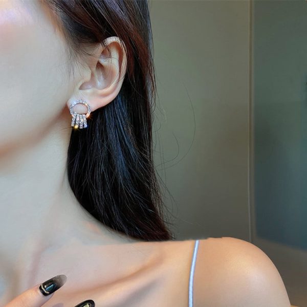1621993488316.jpg Exquisite Temperament Earrings Circle Diamond-set Simple And Small