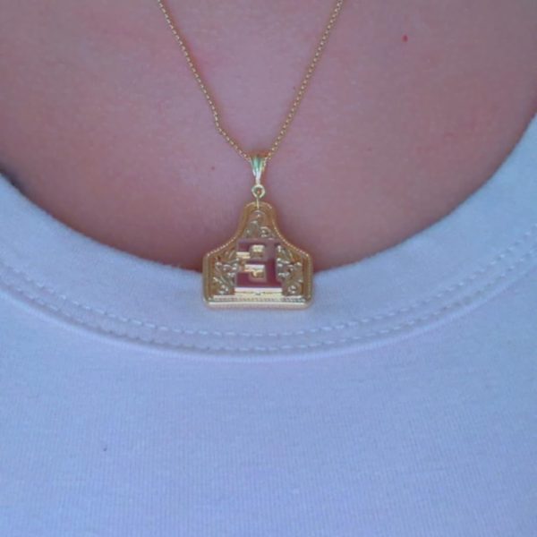 Fashion Personalized Letter Embossed Necklace