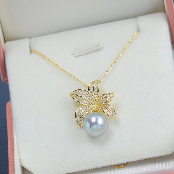 Electroplated Color Retaining Micro-inlaid Small Leaf Plant Pearl Necklace Pendant