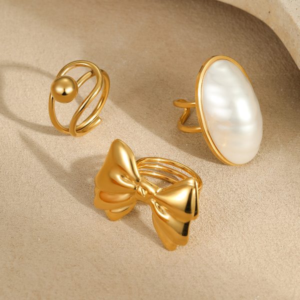 European And American Ins Niche Oval Egg-shaped Pearl Ring Titanium Steel Ring