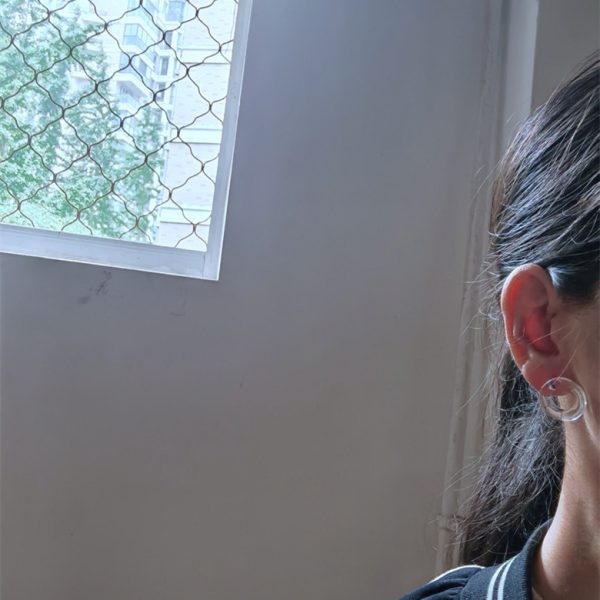 Fashion Niche Temperament Retro Circle Hollow All-match Earrings