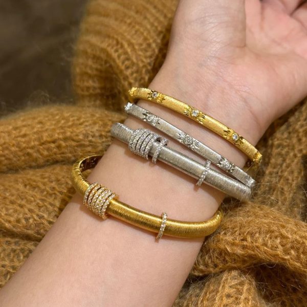 Woven Carved Gold Bracelet Good Luck Comes Brushed High-grade Light Luxury Bracelet For Women