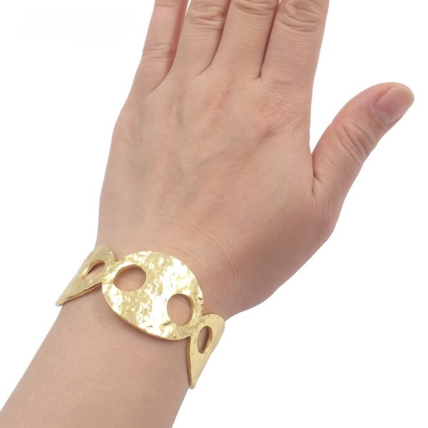 Pig Nose Hollow Design Large Brass Open-ended Bracelet