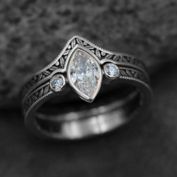 Women's Retro Simple And Exaggerated Personality Ring