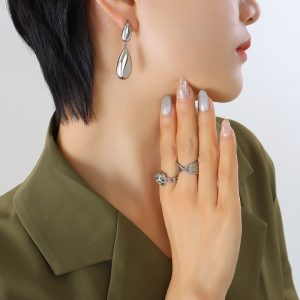 Women's Drop Stitching Pendant Earrings