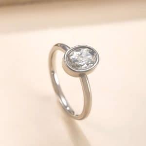 Stainless Steel Ornament Oval Zircon Simple Advanced Titanium Steel Ring