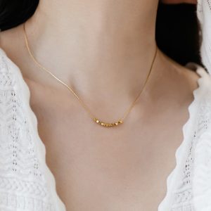 Women's Fashion Simple Small Square Titanium Steel Necklace