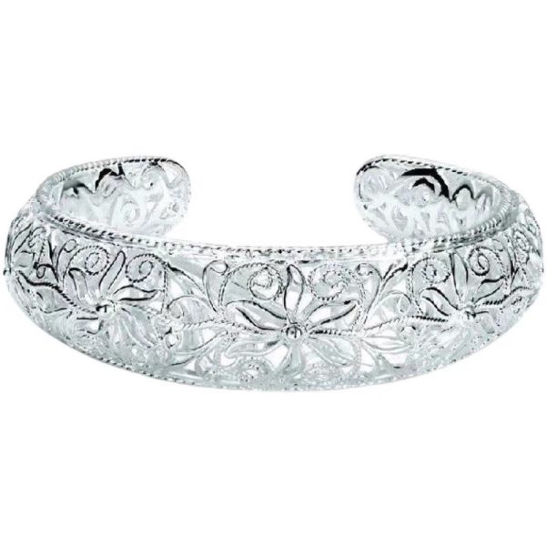 Women's Hollow-out Wide-faced Filigree Bracelet