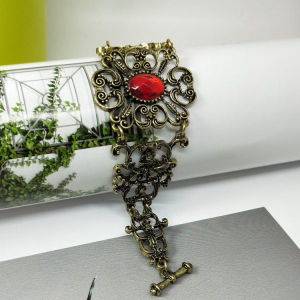 Retro Alloy Inlaid Jewel Rhinestone Elegant Graceful Bracelet