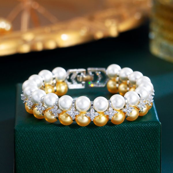 Micro Inlaid Zircon Banquet Evening Dress Shell Pearls Hand Jewelry