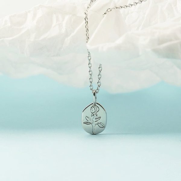 French Style Temperament Gold-plated Necklace Women's Exquisite Niche Design