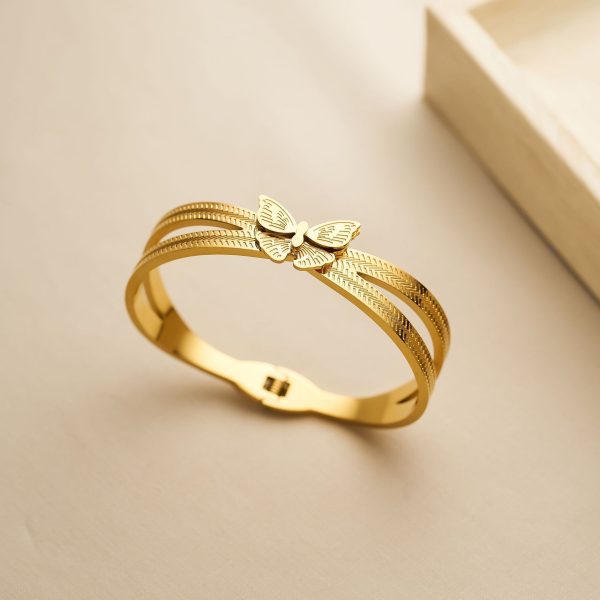 Non-fading Titanium Steel Corrosion Butterfly Bracelet