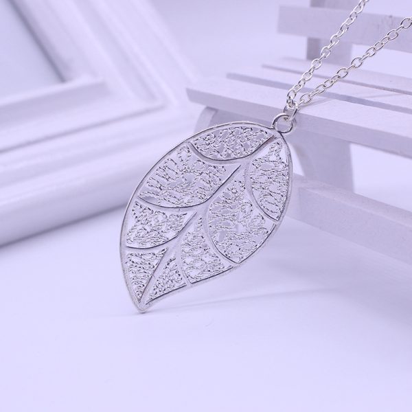 Creative Featured Leaf Set