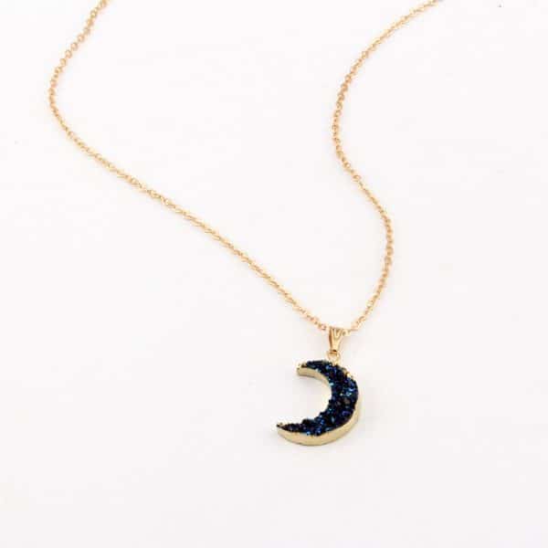 Imitation natural stone resin necklace