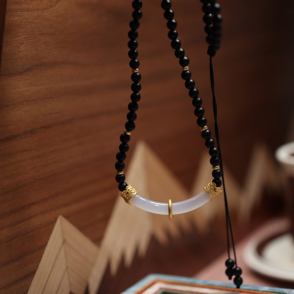 Natural Frosted Black Agate White Chalcedony Necklace