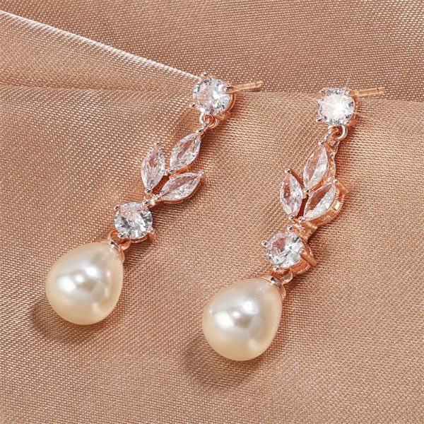 Women's Long Temperament Water Drop Eardrops