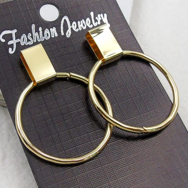 Geometric exaggerated large circle alloy stud earrings