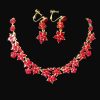 Direct supply of Korean crystal necklace, two sets of bridal jewelry set, fast selling pass for special purpose