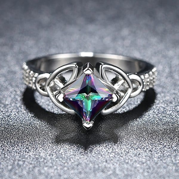 Colorful stone square diamond ring