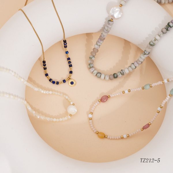 Sweet Cool Style Natural Stone Crystal String Beads Necklace