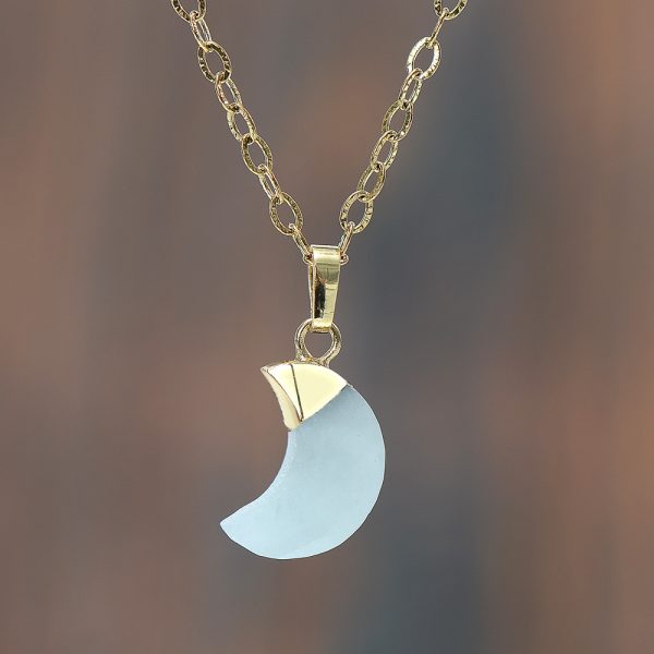 Natural Stone Moon Shaped Pendant Necklace Stone Necklace