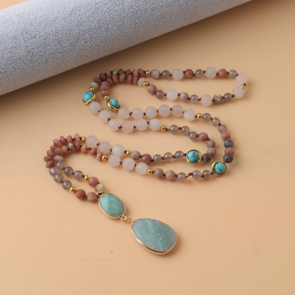 Exquisite Women's Natural Stone Beaded Necklace